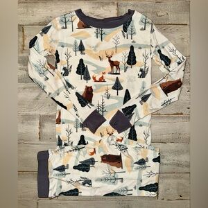 Salt n’ Pine Bamboo long sleeve & pants pajama set woodland theme 3T EUC